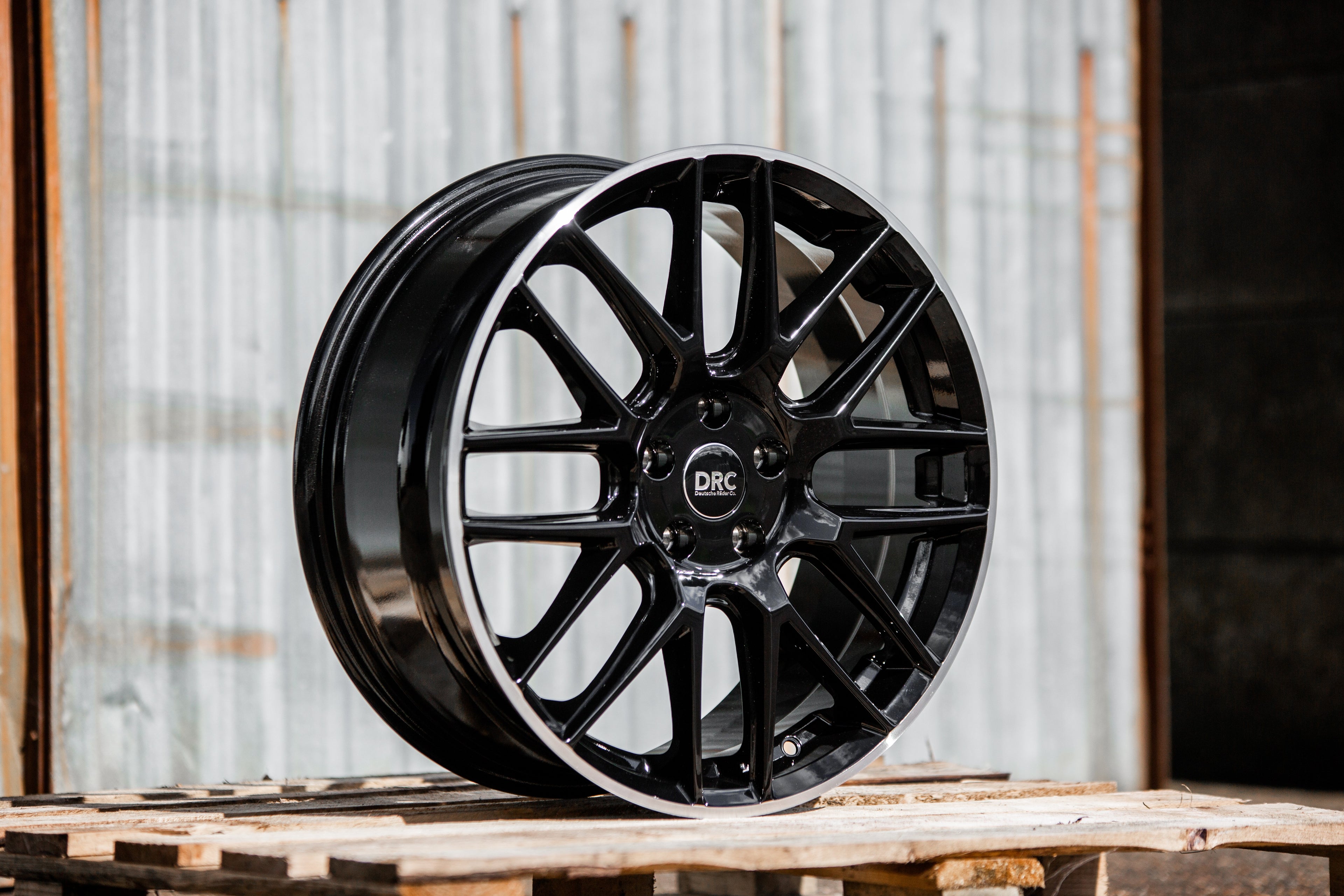 DRC Dynamo 19 x 8 Inch Alloy Wheel – 5x112 PCD, ET45, Gloss Black / Polished Lip – Single Rim